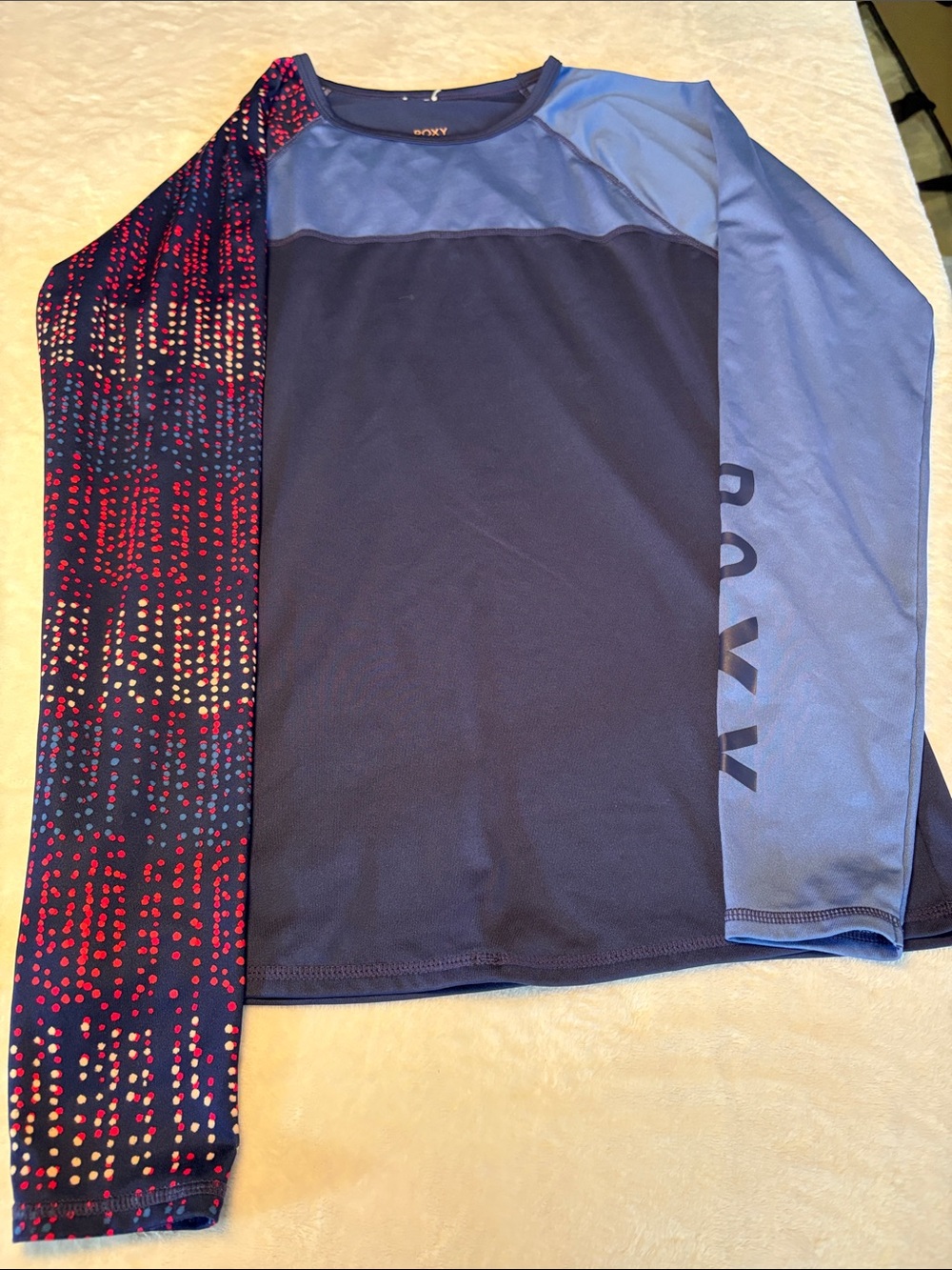 Roxy Women's Long Sleeve Swim Coverup in Navy, Light Blue, and Red Dot Print XL